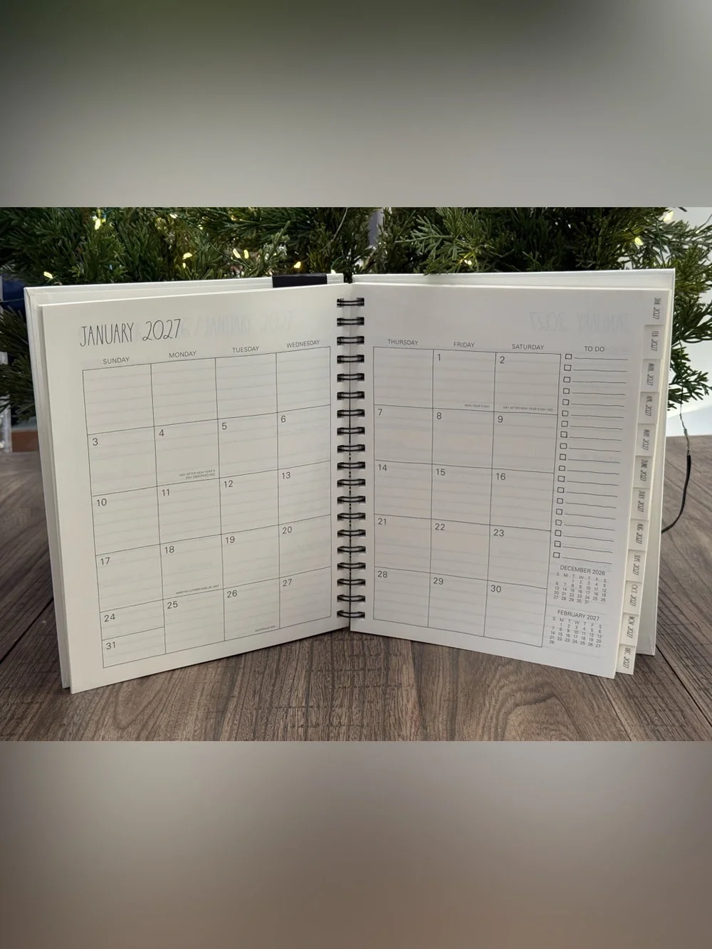 ✨Brand NEW w/Tags Rae Dunn TWENTY TWENTY-SEVEN. 17 Month Spiral Planner ✨
